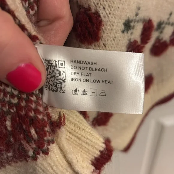 Cider Cherry Patterned Cream Sweater - Picture 3 of 5